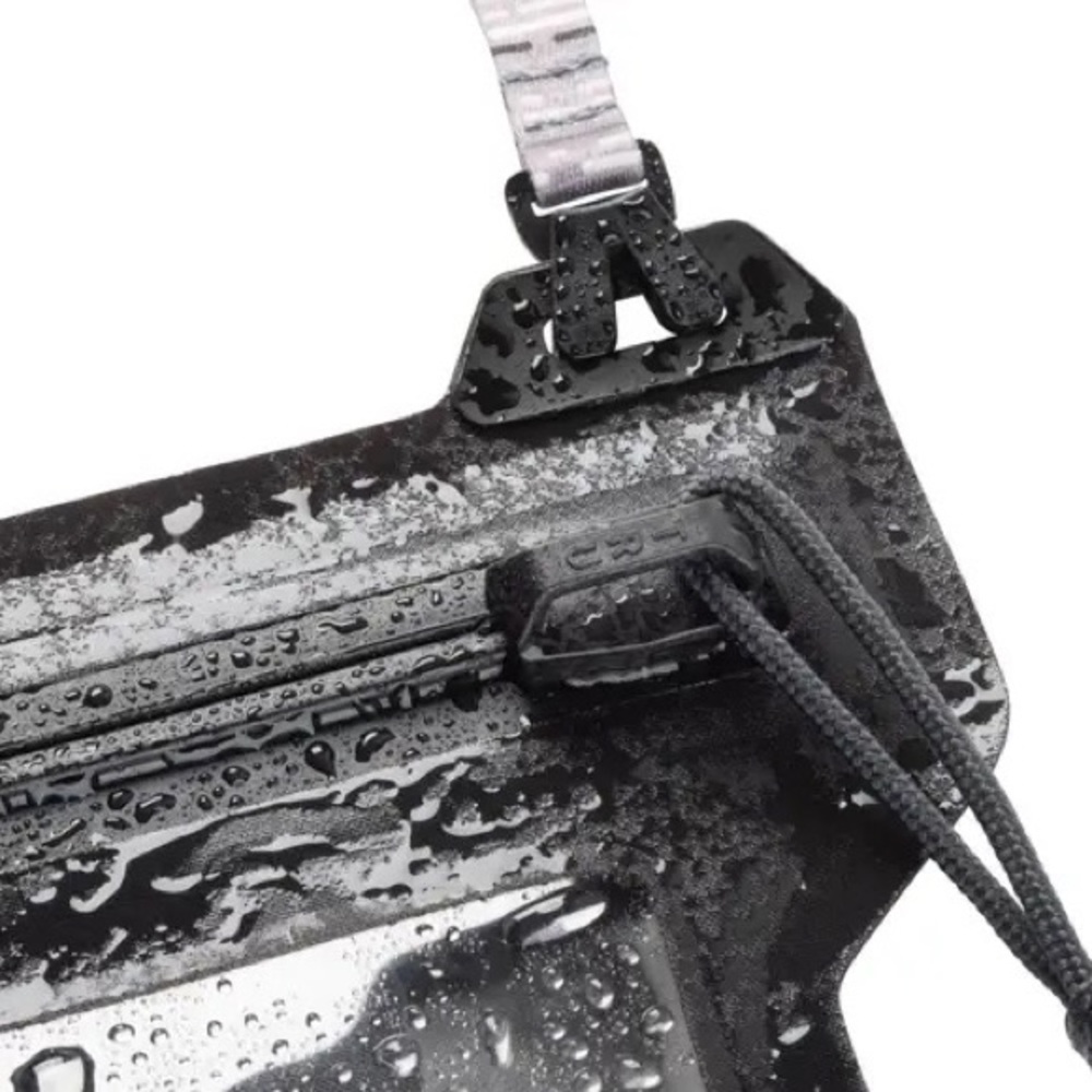RunOff Waterproof Touchscreen Friendly Phone Pouch 💦 - Picture 12 of 12